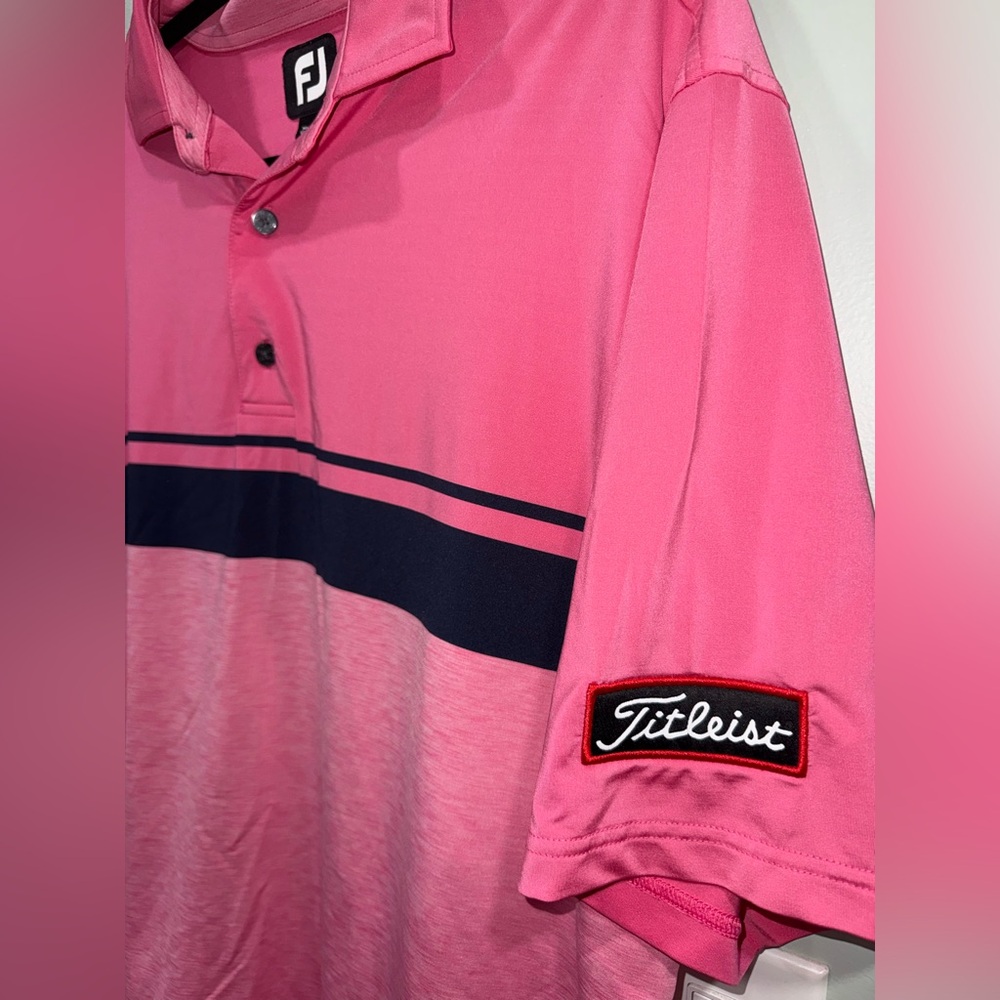 Titleist Men's Pink Golf Polo Shirt - Picture 2 of 4